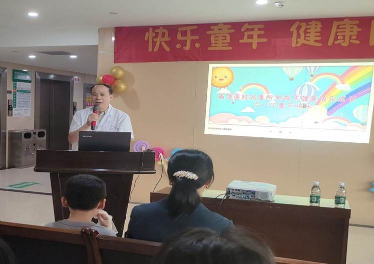 刘晓日主任