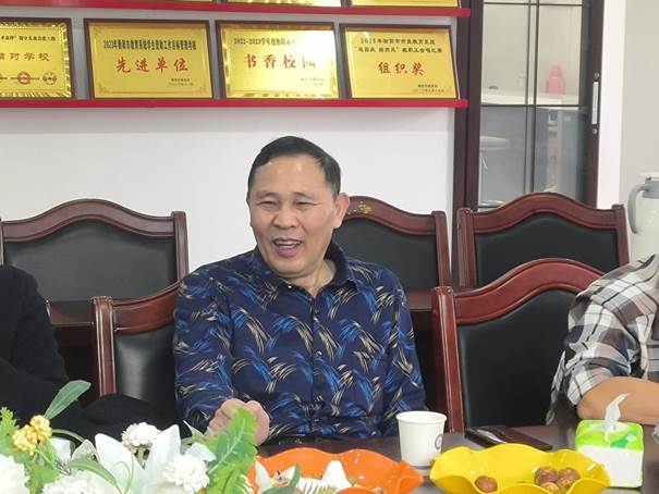 52a73ceaf52c80cab8ba255d2fb7912