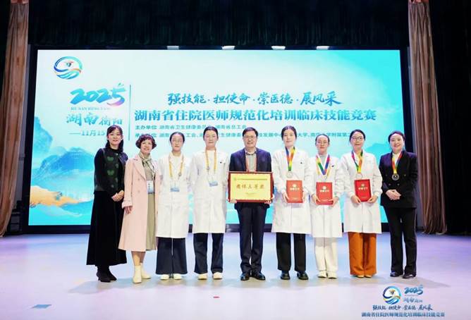 62780af377c4179e2a2e2ad6d306e151