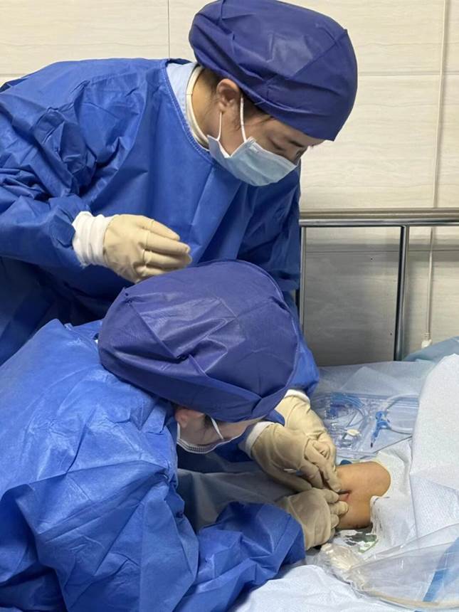 f02aaea1401bb3514dc7c4e7997cd661