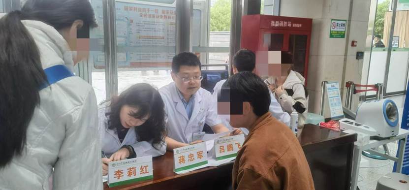 b31763cfef34995c93c148cb62f9f4f5