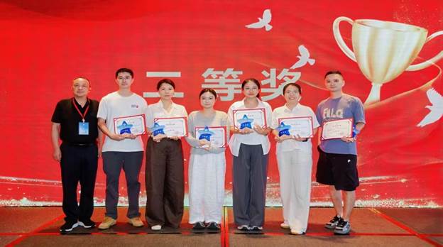 6347d3fb87aa798662c3e42c03d5f410