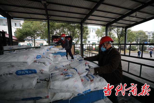 衡阳珠晖区:复工复产跑出"加速度" 确保民生物资正常供应