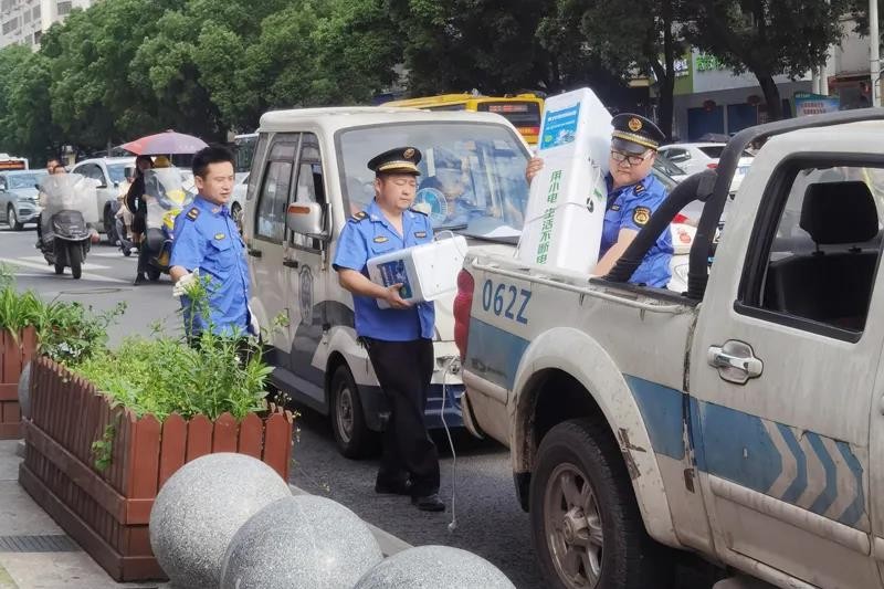 衡阳市蒸湘区：这抹“城管蓝”让蒸湘创文添“彩”